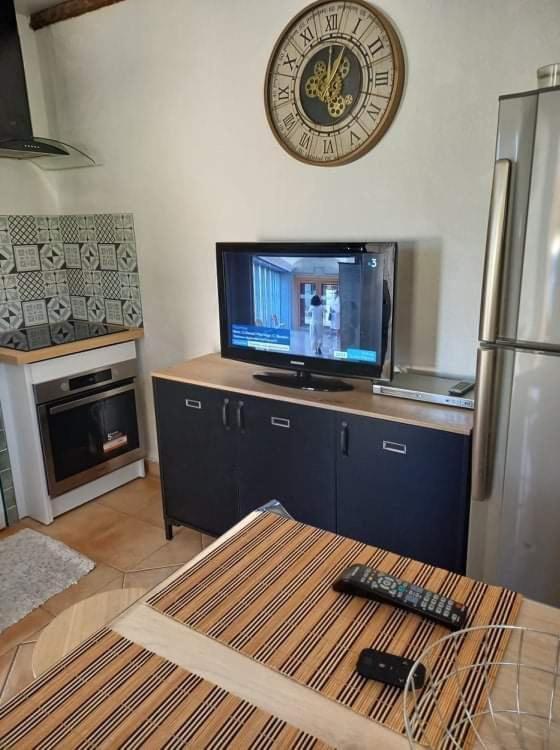 Studio Climatise Dans Villa Calme A 15Km De Cannes Peymeinade Eksteriør billede